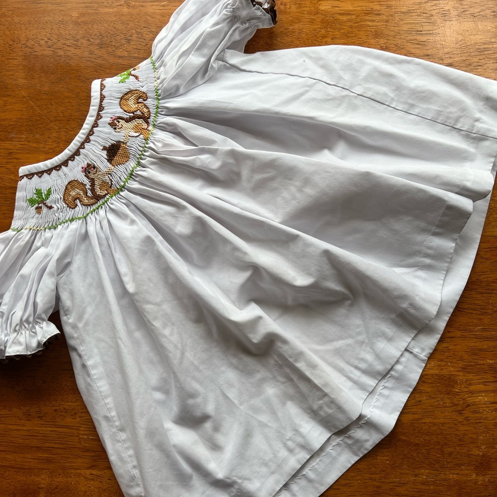 Stellybelly smocked top